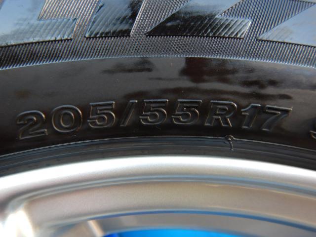 ＢＭＷ　２シリーズ　パーツ情報
BMWアクティブツアラー、グランツアラーに装着できる17インチスタッドレスセット入庫です！
テクマグ207R　17インチ　ブリヂストンスタッドレス付！