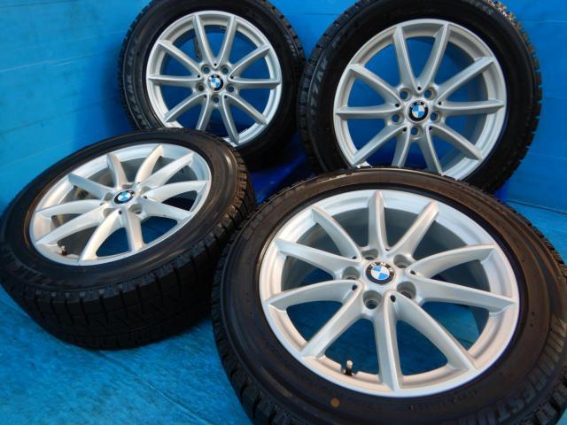 ＢＭＷ　Ｘ１　パーツ情報
BMW　X1、X2に装着できる17インチランフラットスタッドレスセット入庫です！
BMW純正Vスポーク560　17インチ　ブリヂストンランフラットスタッドレス付！