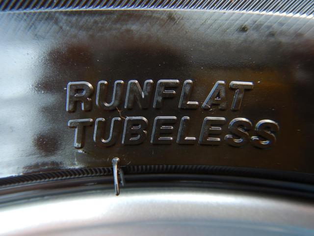 ＢＭＷ　Ｘ１　パーツ情報
BMW　X1、X2に装着できる17インチランフラットスタッドレスセット入庫です！
BMW純正Vスポーク560　17インチ　ブリヂストンランフラットスタッドレス付！