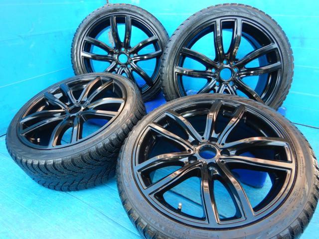 ＢＭＷ　１シリーズ　パーツ情報
BMW1シリーズ、2シリーズグランクーペ、ミニクラブマンに装着できる18インチスタッドレスセット入庫です！
MAK　FAHR　18インチ　ノキアン製スタッドレス付！