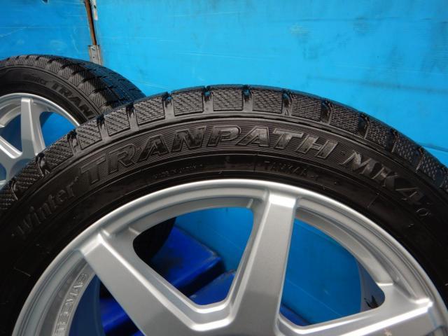 ＢＭＷ　２シリーズ　パーツ情報
BMWアクティブツアラー、グランツアラーに装着できる17インチスタッドレスセット入庫です！
テクマグ207R　17インチ　トーヨースタッドレスタイヤ付！