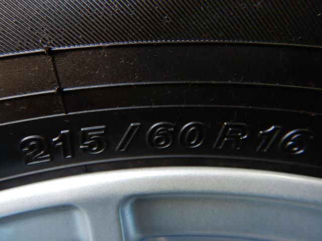 フォルクスワーゲン　Ｔ－ロック　パーツ情報
フォルクスワーゲンT-ROC、ザ・ビートル、アウディQ2に装着できる16インチスタッドレスセット入庫です！
IRVINE　16インチ　ヨコハマスタッドレス付！