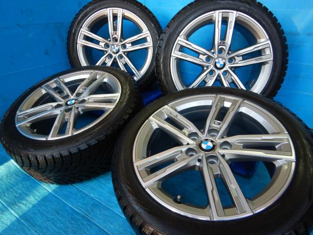 ＢＭＷ　１シリーズ　パーツ情報
BMW1シリーズ、2シリーズオプション17インチ純正ランフラットスタッドレスセット入庫です！
BMW純正ダブルスポーク550M　17インチ　ランフラットスタッドレス付！