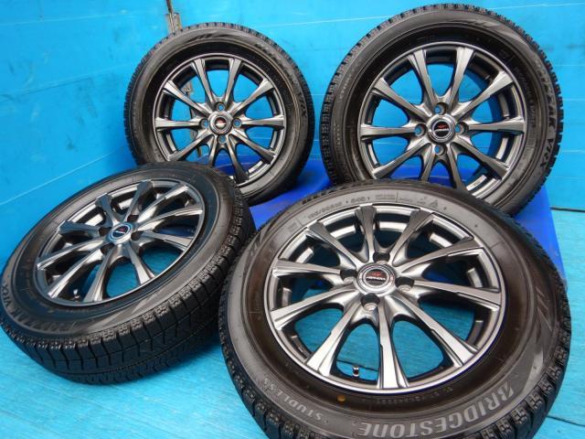 トヨタ　アクア　パーツ情報
アクア、ヴィッツ、フィット、スイフト、キューブなどに装着できる15インチスタッドレスセット入庫です！
AIRNOVA　15インチ　ブリヂストンスタッドレス付！