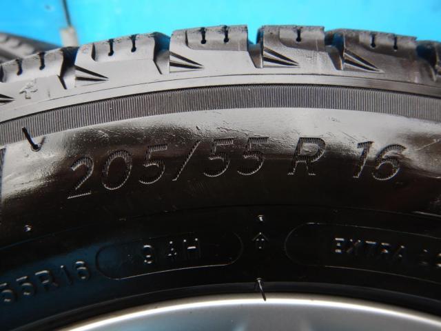 アウディ　Ａ３　パーツ情報
アウディA3純正16インチのスタッドレスセット入庫です！
アウディA3純正　16インチ　ミシュランスタッドレス付！