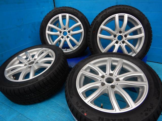 ＢＭＷ　３シリーズ　パーツ情報
BMW3シリーズ、4シリーズなどに装着できる17インチ新品スタッドレス付セット入庫です！
MAK　FAHR　17インチ　新品スタッドレス付！