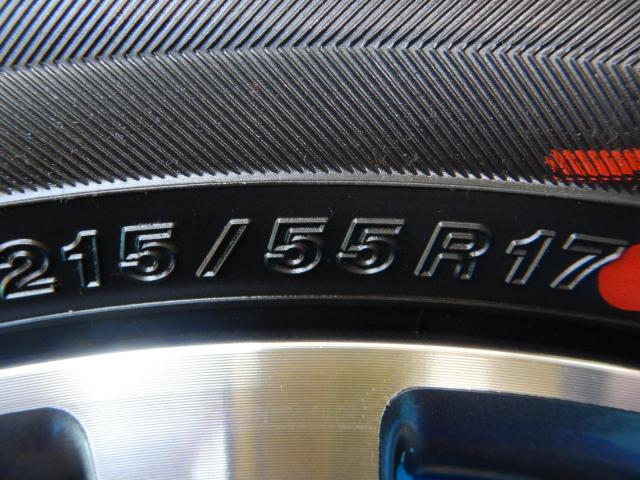 ホンダ　オデッセイ　パーツ情報
新車外しのオデッセイ17インチ純正入庫です！
オデッセイ（RC系）純正　17インチ　ヨコハマブルーアース付！