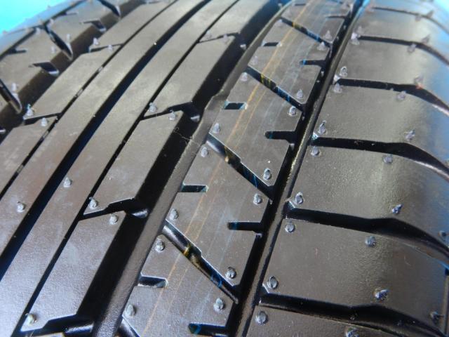 ホンダ　オデッセイ　パーツ情報
新車外しのオデッセイ17インチ純正入庫です！
オデッセイ（RC系）純正　17インチ　ヨコハマブルーアース付！