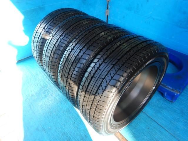 ホンダ　オデッセイ　パーツ情報
新車外しのオデッセイ17インチ純正入庫です！
オデッセイ（RC系）純正　17インチ　ヨコハマブルーアース付！