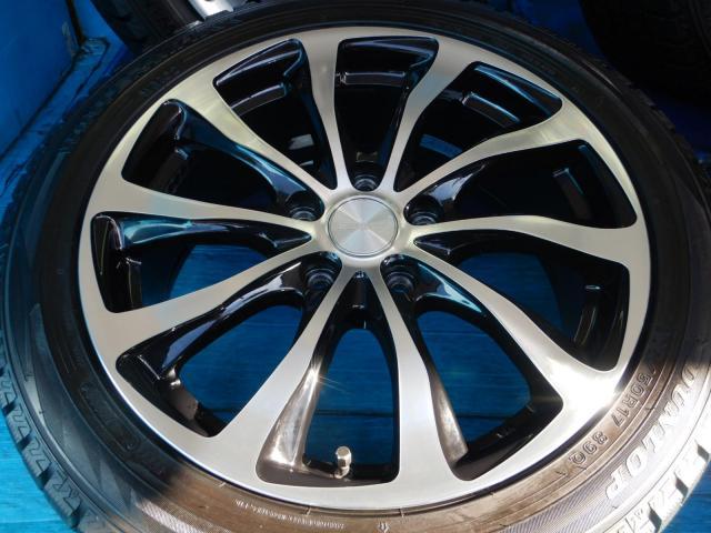 スバル　インプレッサ　パーツ情報
インプレッサ（GU系）、ノア、プレマシー、アクセラなどに装着できる17インチスタッドレスセット入庫です！
BALMINUM　17インチ　ダンロップスタッドレス付！