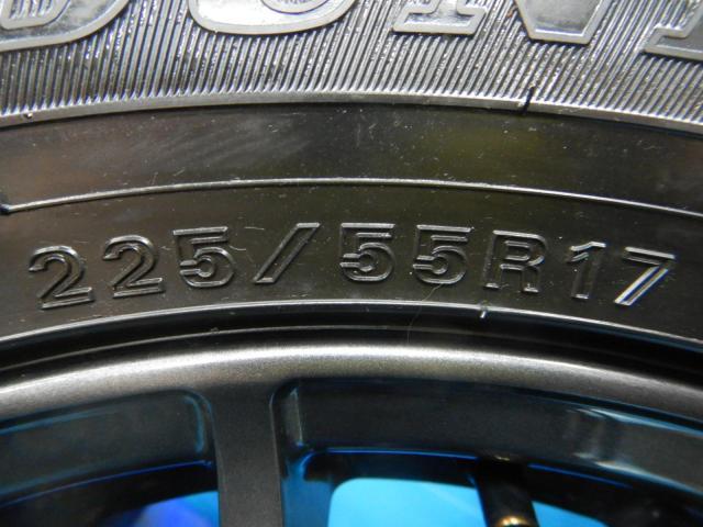 ＢＭＷ　Ｘ１　パーツ情報
BMW X1、X2、ミニクロスオーバーに装着できる17インチスタッドレスセット入庫です！
IRVINE　17インチ　ダンロップスタッドレス付！