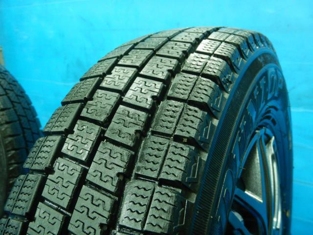 ダイハツ　ハイゼットバン　パーツ情報
軽トラ、軽バン用12インチスタッドレスセット入庫です！
SIBILLA NEXT-W45　12インチ　ダンロップ軽自動車バン用LTスタッドレス付！