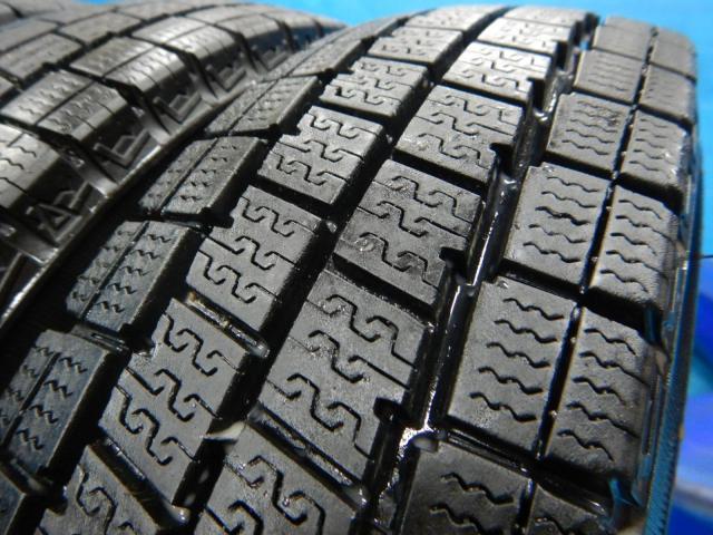 ダイハツ　ハイゼットバン　パーツ情報
軽トラ、軽バン用12インチスタッドレスセット入庫です！
SIBILLA NEXT-W45　12インチ　ダンロップ軽自動車バン用LTスタッドレス付！