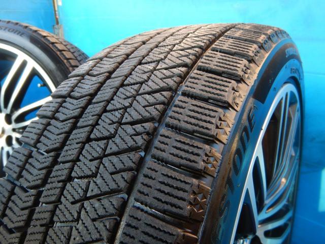 ＢＭＷ　５シリーズ　パーツ情報
BMW5シリーズ、4シリーズグランクーペ、8シリーズに装着できる19インチスタッドレスセット入庫です！
BMW純正ダブルスポーク664M　19インチ　ブリヂストンスタッドレス付！