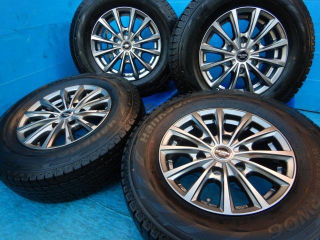 トヨタ　ハイエースバン　パーツ情報
ハイエース、レジアスエースに装着できる15インチスタッドレスセット入庫です！
KAZERA-H300　15インチ　バン用LTスタッドレス付！