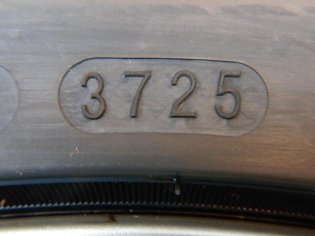 ＢＭＷ　３シリーズ　パーツ情報
BMW3シリーズ、4シリーズ、2シリーズクーペに装着できる新品スタッドレス付18インチセット入庫です！
MAK　FAHR　18インチ　新品スタッドレス付！