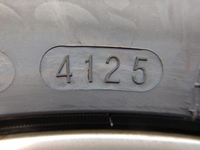 ＢＭＷ　５シリーズ　パーツ情報
BMW5シリーズ、6シリーズに装着できる新品スタッドレス付18インチ入庫です！
MAKビマー　18インチ　新品スタッドレス付！