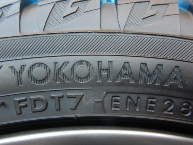 ＢＭＷ　１シリーズ　パーツ情報
BMW1シリーズ、2シリーズクーペなどに装着できる18インチスタッドレスセット入庫です！
BMW純正ダブルスポーク436M　18インチ　ヨコハマスタッドレス付！