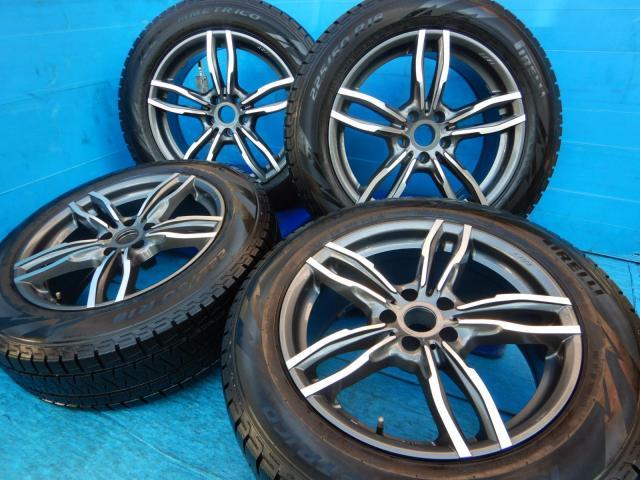 ＢＭＷ　Ｘ３　パーツ情報
BMW　X3、X4に装着できる18インチスタッドレスセット入庫です！
MAKルフトFF　18インチ　ピレリスタッドレス付！