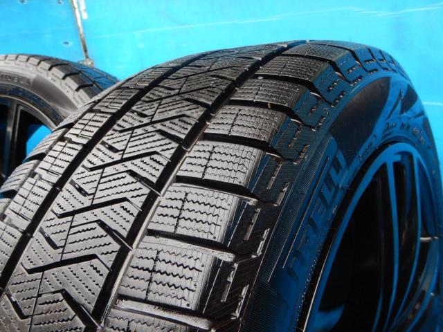 ＢＭＷ　５シリーズ　パーツ情報
BMW5シリーズ、4シリーズグランクーペなどに装着できる18インチランフラットスタッドレスセット入庫です！
MAK　FAHR　18インチ　ピレリランフラットスタッドレス付！