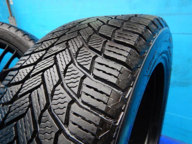 ＢＭＷ　１シリーズ　パーツ情報
BMW1シリーズ、2シリーズグランクーペ、ミニクラブマンに装着できる17インチスタッドレスセット入庫です！
ケレナーズエルツ　17インチ　ミシュランスタッドレス付！