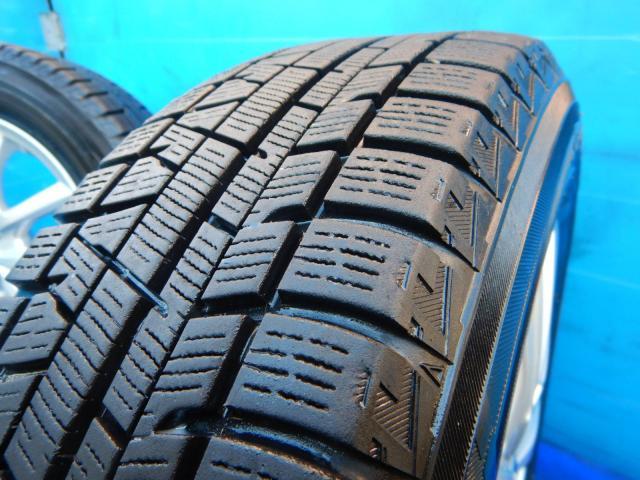 トヨタ　アクア　パーツ情報
アクア、ヴィッツ、フィット、キューブ、デミオなどに装着できる14インチスタッドレスセット入庫です！
GRASS　14インチ　ヨコハマスタッドレス付！