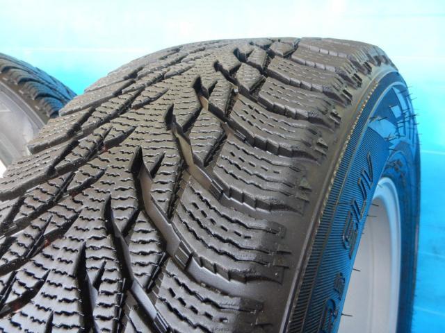 トヨタ　ＲＡＶ４　パーツ情報
RAV4、エクストレイル、CX5などに装着できる17インチスタッドレスセット入庫です！
ARTEMIS　17インチ　ノキアン溝たっぷりスタッドレス付！