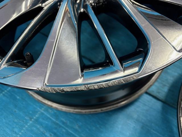 レクサス　ＬＳ　パーツ情報
レクサス LS500 LS500h エグゼクティブ オプション 純正 の20インチ入庫です！