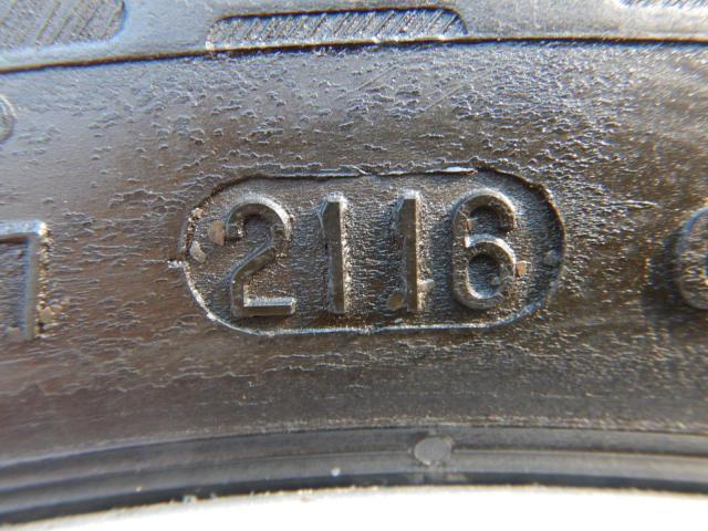 アウディ　Ａ４　パーツ情報
アウディA4（B9）純正16インチ入庫です！
コンチネンタル製アウディ承認タイヤ付！