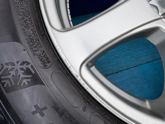 ホンダ　フリード　パーツ情報
フリード、シエンタ、プリウスなどに装着できる15インチスタッドレスセット入庫です！
マルチホイール　15インチ　ミシュランスタッドレス付！