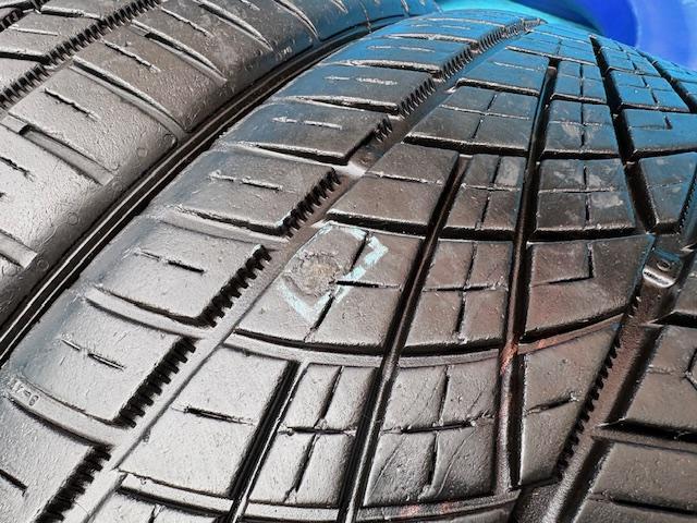 ＢＭＷ　Ｘ１　パーツ情報
BMW　X1、X2に流用できるＸ3Ｍスポーツ純正19インチ入庫です！
ＢＭＷ純正ダブルスポーク698Ｍ　19インチ