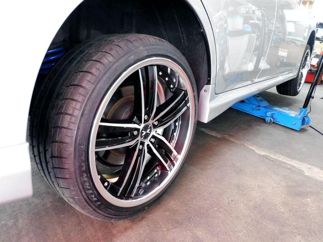 U様　クラウン200系　アスリート　ローダウン　マーベリック19インチ　取付