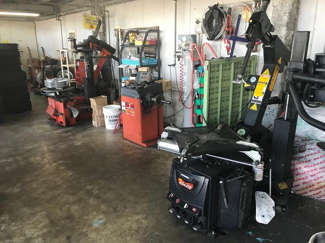 タイヤ・ホイールのお見積り、お取り寄せ等お気軽にご相談ください