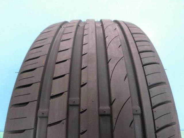 ヴェルファイア　TREAD VENES FS01 20インチ 装着