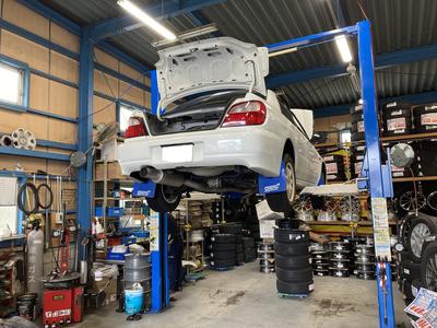 タイヤ・ホイールの持込取付も大歓迎♪