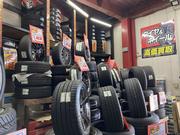新品＆中古タイヤ販売、タイヤ買取、持ち込みタイヤ交換等お任せ下さい。