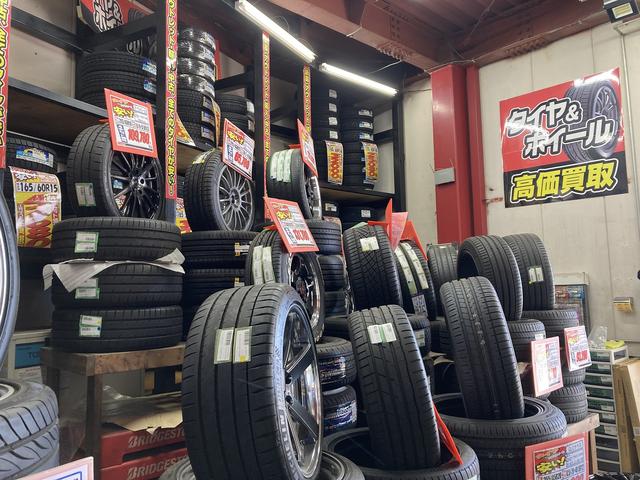 新品＆中古タイヤ販売、タイヤ買取、持ち込みタイヤ交換等お任せ下さい。