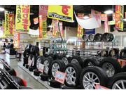 全国に５０店舗を展開する中古・アウトレットのタイヤ・ホイール専門店です。