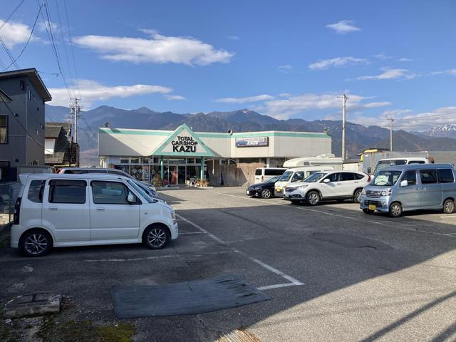新車市場　松川店