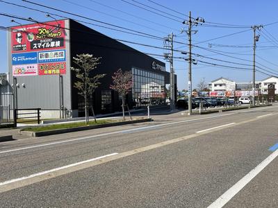 新車市場　南砺店の画像