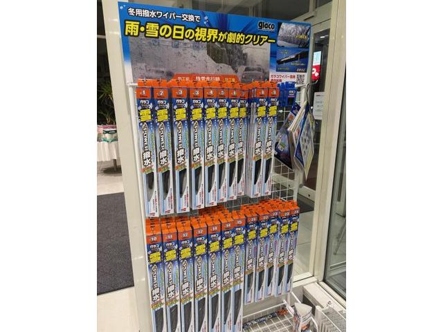 ホンダ ヴェゼルRS タイヤ組替交換