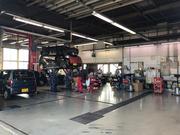 車検・整備・取付など様々なサービスを展開しております。