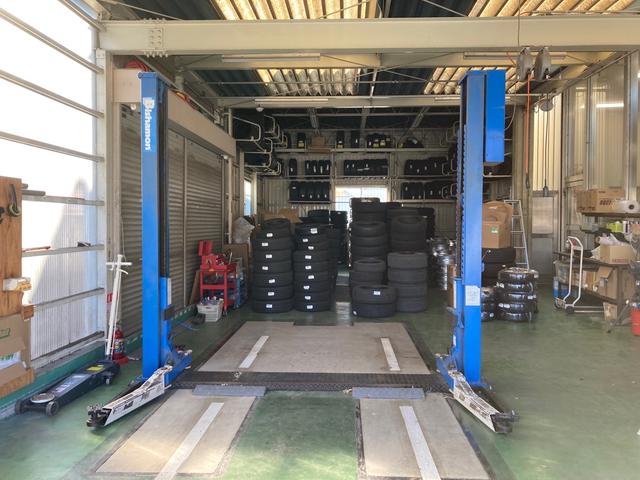 新品＆中古タイヤ販売、タイヤ買取、持ち込みタイヤ交換等お任せ下さい。