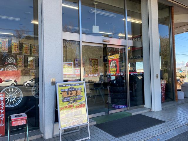 新品＆中古タイヤ販売、タイヤ買取、持ち込みタイヤ交換等お任せ下さい。