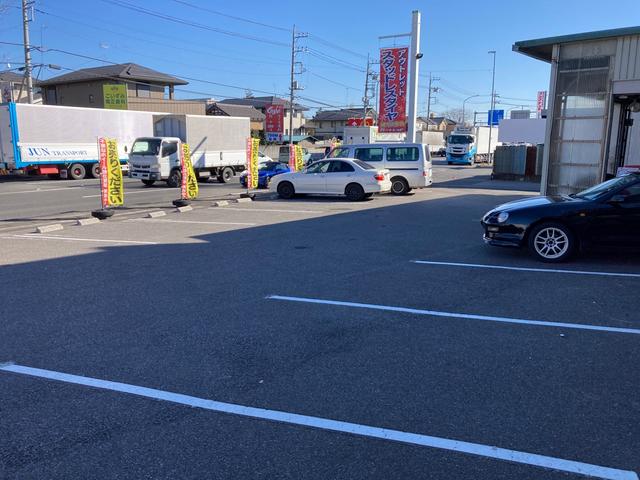 新品＆中古タイヤ販売、タイヤ買取、持ち込みタイヤ交換等お任せ下さい。