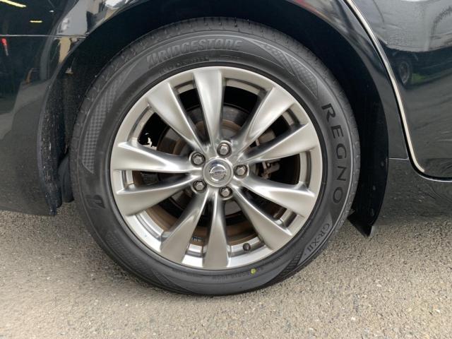 日産 フーガ 18インチ 4本 タイヤ交換 埼玉 新座市 オートストア 日産 フーガ 18インチ 4本 タイヤ交換 埼玉 新座市 オートストア