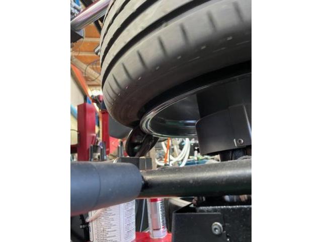 HONDA S2000 タイヤ交換