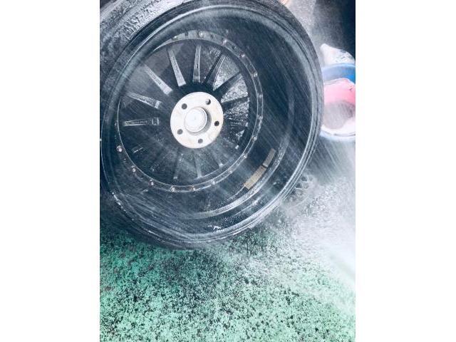 トヨタクラウンの持込タイヤ交換
