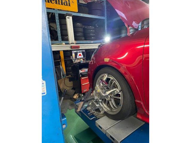 スイフト　アライメント調整