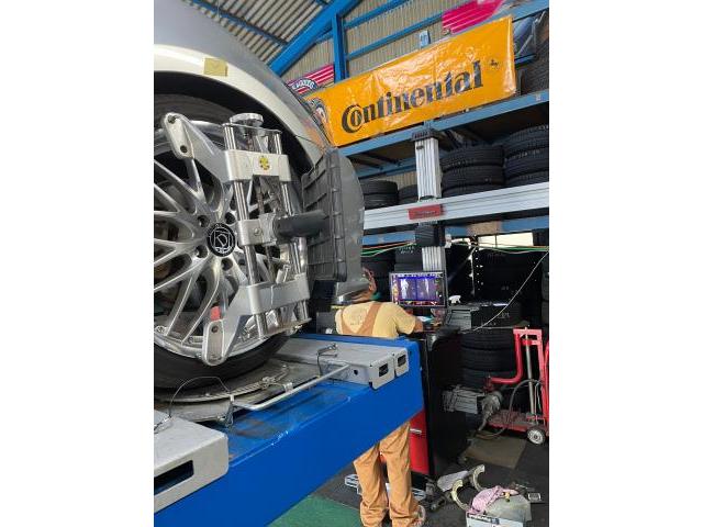 クラウンのアライメント調整
